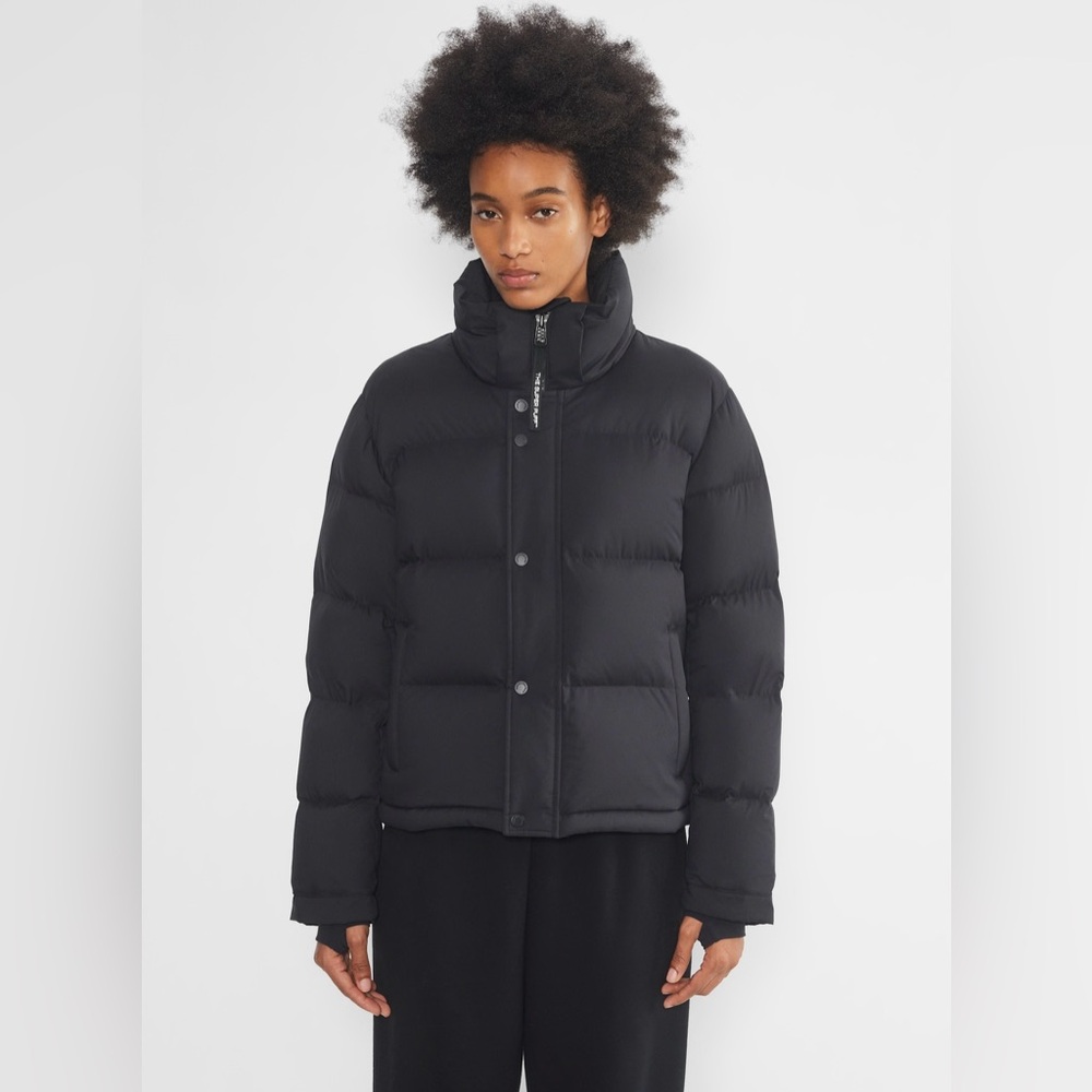 Aritzia SuperPuff Shorty